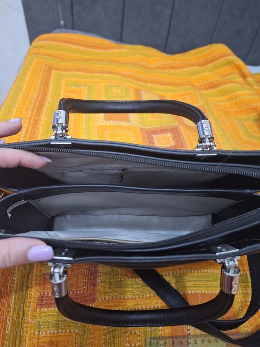 Женская сумка через плечо