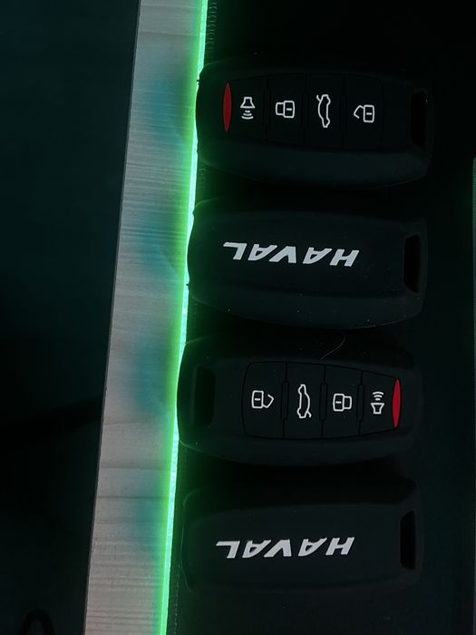 продам чехлы на ключи Haval