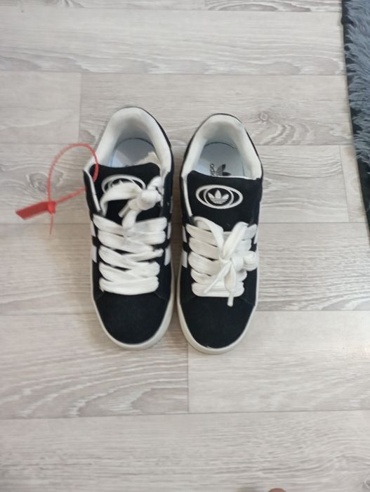 Продаю кроссовки Адидас кампус