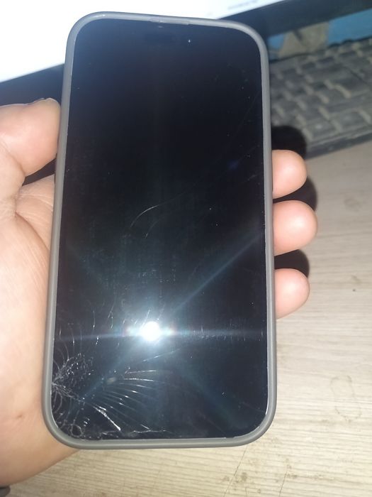 Продам Iphone 14 pro