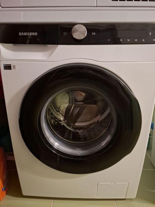 Vând masina de spălat SAMSUNG  cu garantie