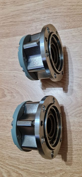 Cupaje fata noi  suzuki samurai AISIN (MRL)
