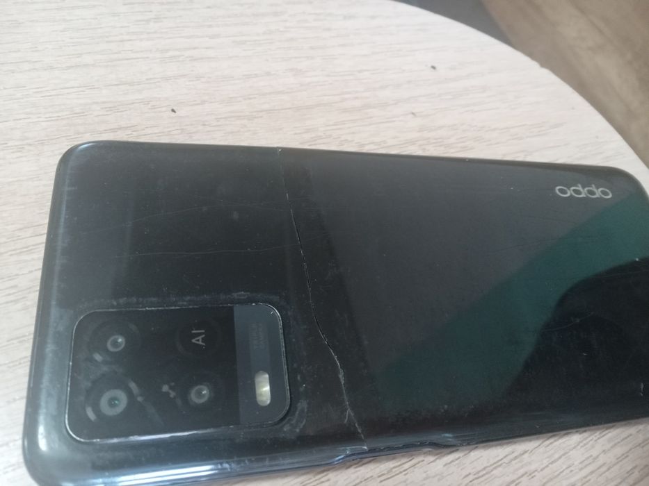 Смартфон Oppo A54 /64GB