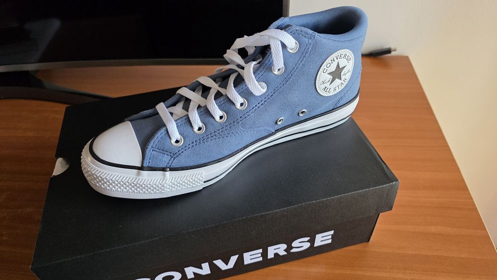 Teniși Converse EUR 44
