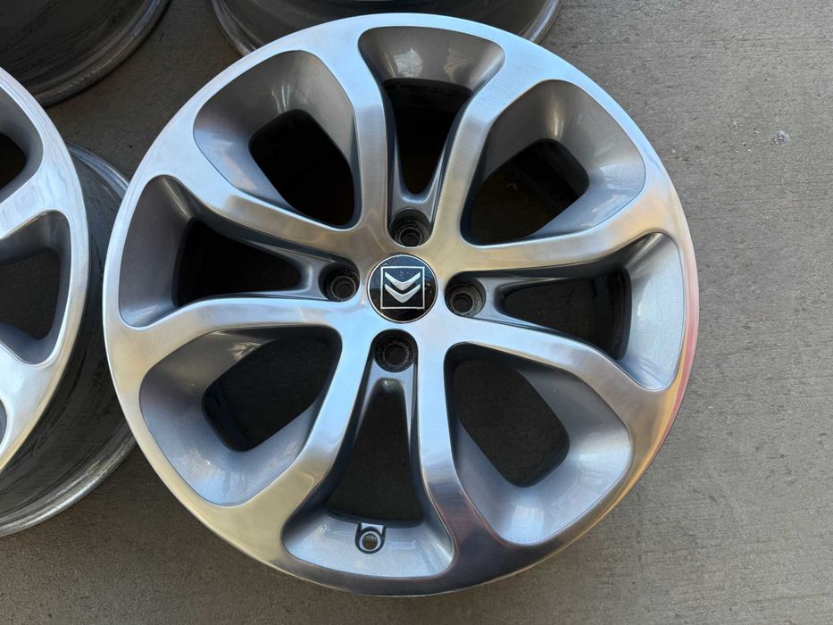 4 бр. оригинални алуминиеви джанти Citroen 17" 4x108 ф65.1, ET26, 7J