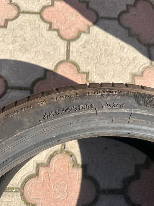 Anvelope vara 255/40/21 Brodgestone 2024