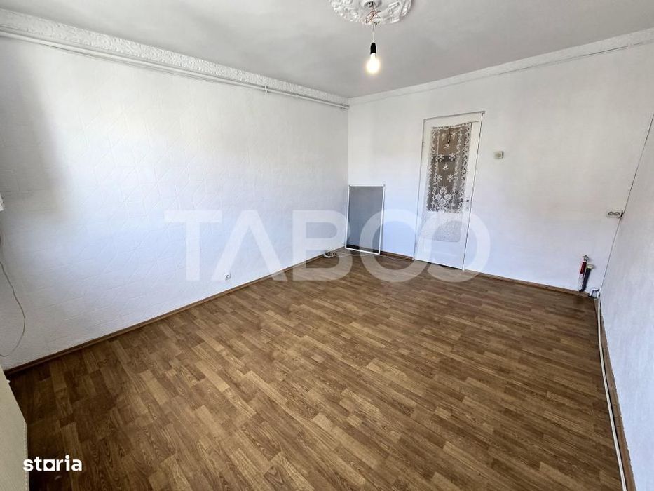 Garsoniera de vanzare la etajul intermediar 3 in Lazaret Sibiu — fotografia 1