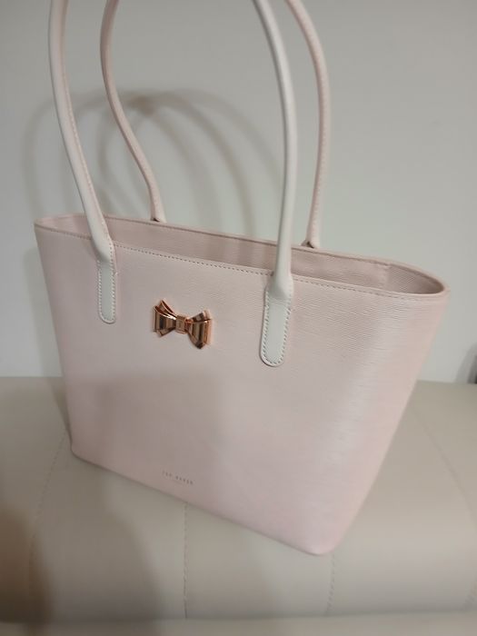 Ted Bekar.оригинална дамска чанта