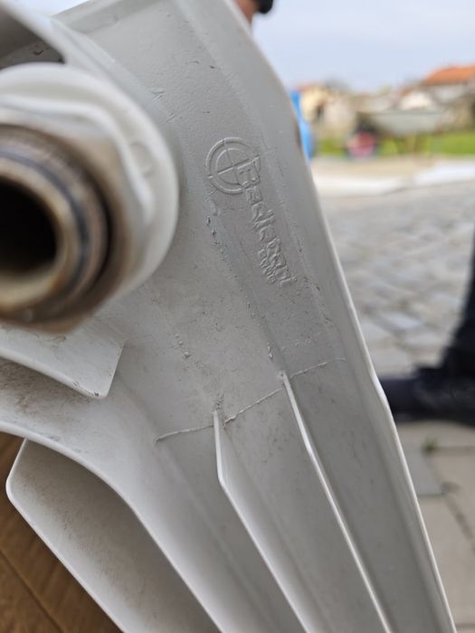 Предлагам седем броя радиатори