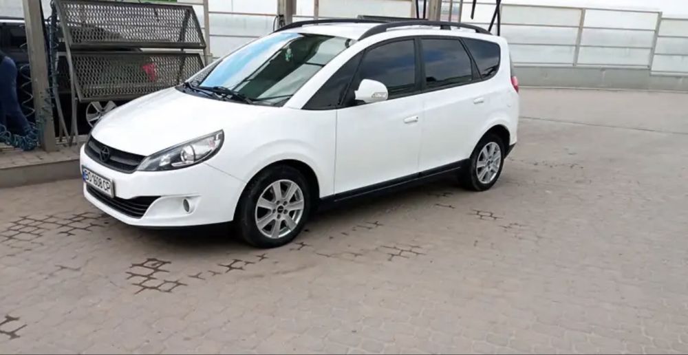 Jac J6 минивен 7 мест