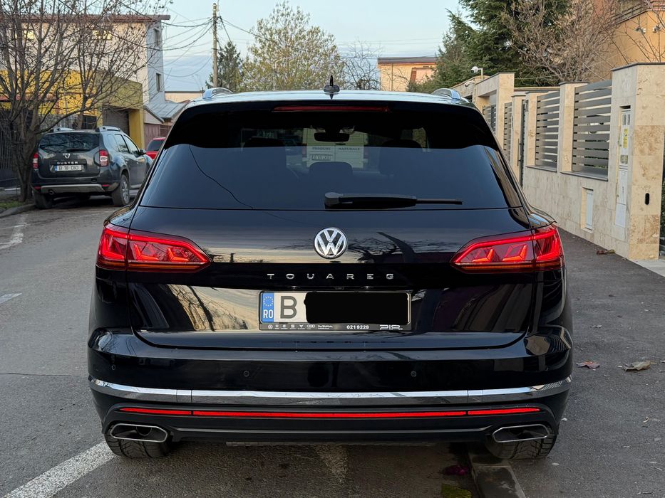 Volkswagen Touareg Elegance Atmosphere 90.000km Cumparat Reprezentanta