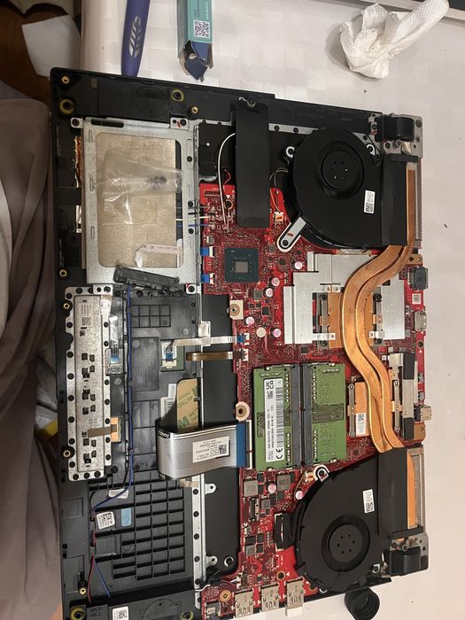 Продам мощьный игровой Asus rog strix