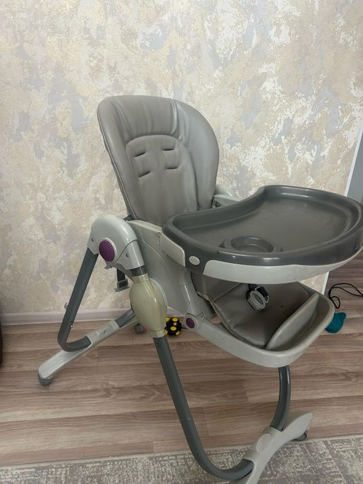 Продам стульчик для кормления