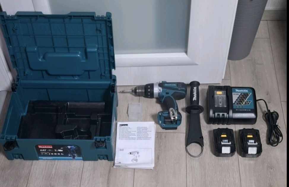 Винтоверт и бормашина Makita 18V