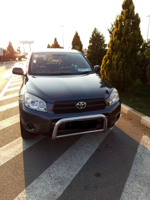 Dezmembrari Toyota Rav4 4x4 2008 2.2 D4D 136cp