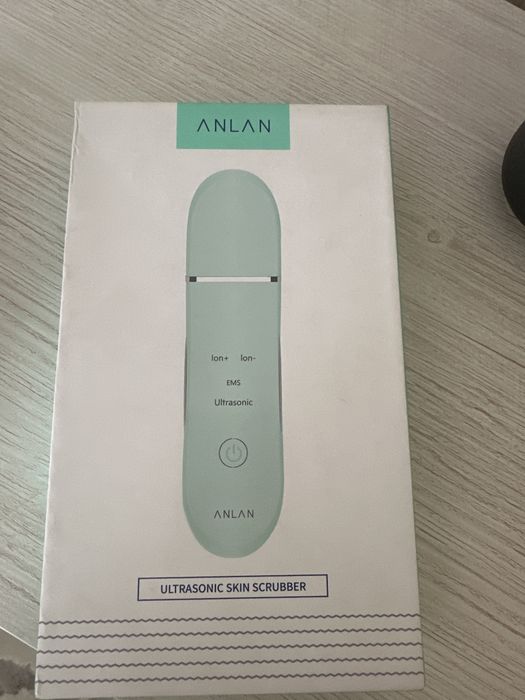 Ультрозвуковой скрабер