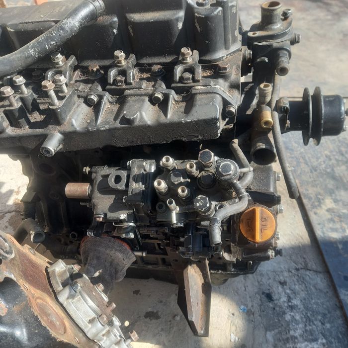 Продам моторы на мини экскаваторы