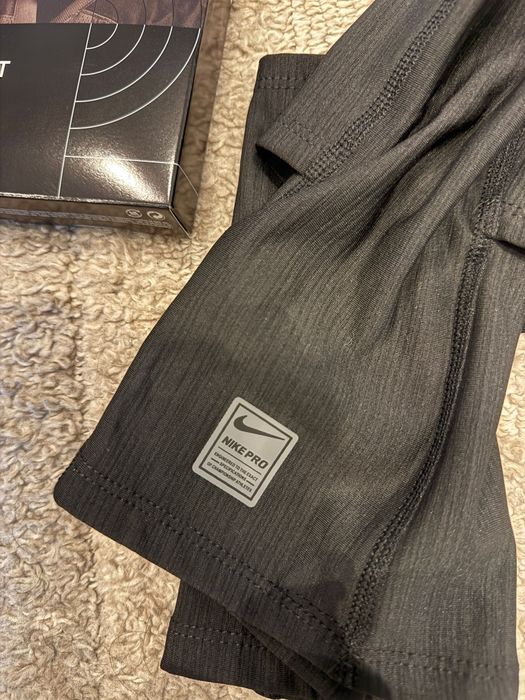 Cagulă balaclava Nike Pro Therma-FIT Hood Hyperwarm