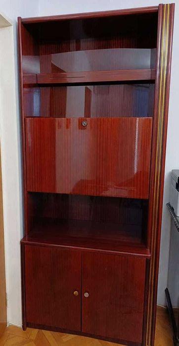 Mobilier de sufragerie model vechi