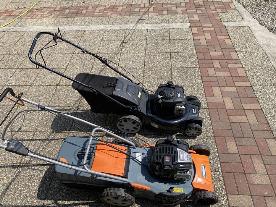 Masina de tuns iarba - Briggs & Stratton