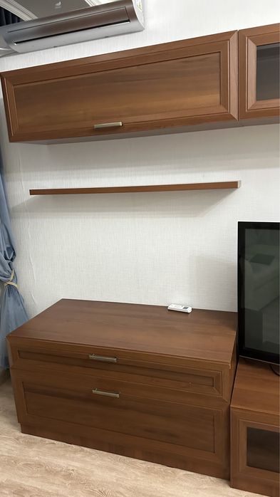 Продам стенку всю в сборе