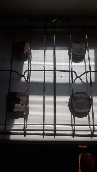 Газплита четырехконфорочная