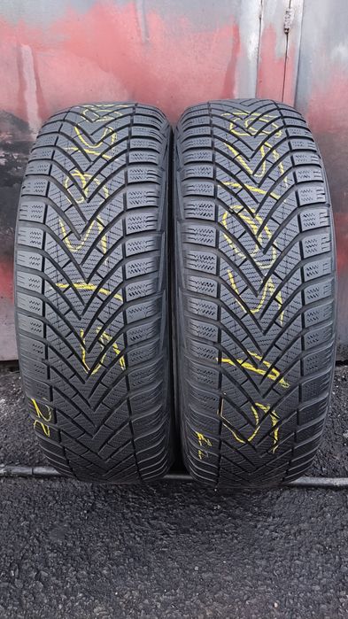 2бр. зимни гуми 195/65/15 Vredestein Wintrac
dot22
7mm
Добро състояние