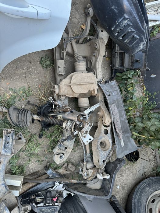 Крайслер 300С запчасьти