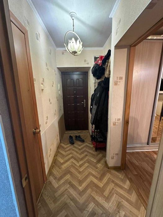 1 ком 8 мкр бывшее МСО 9,5 млн