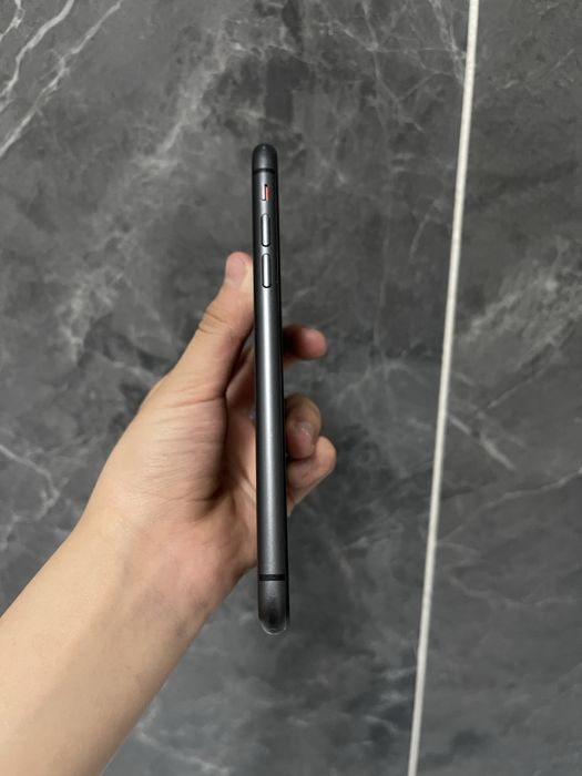 iPhone 11 срочна 128гб