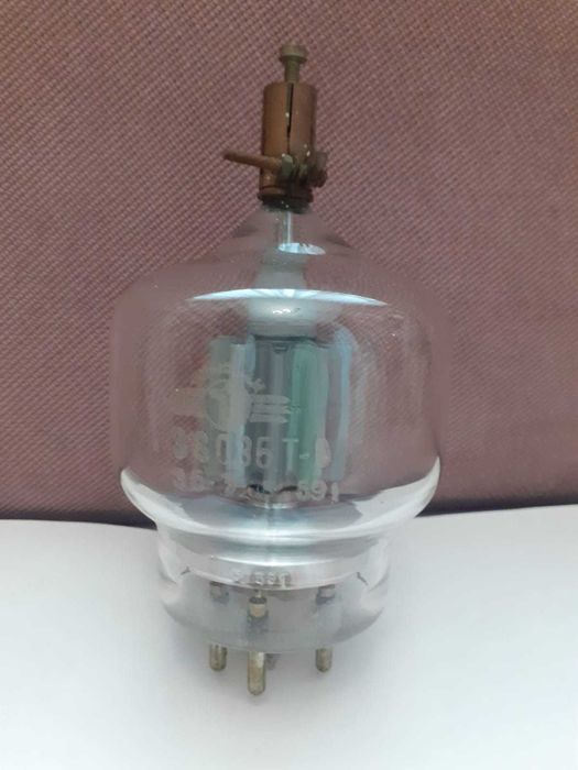 Мощен триод за работа в късовълнов обхват