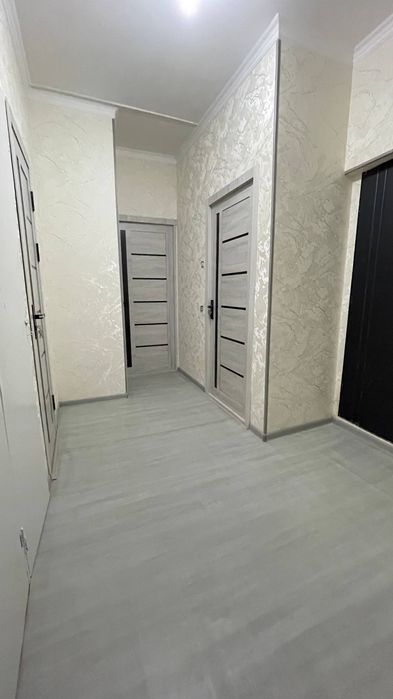 Гулбахор книжнийда квартира сотилади