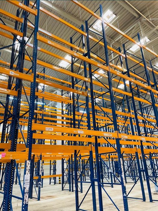 Rafturi metalice industriale reglabile 
Avem orice dimensiuni livram i