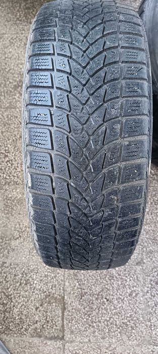Продавам зимни гуми 205/55/R16