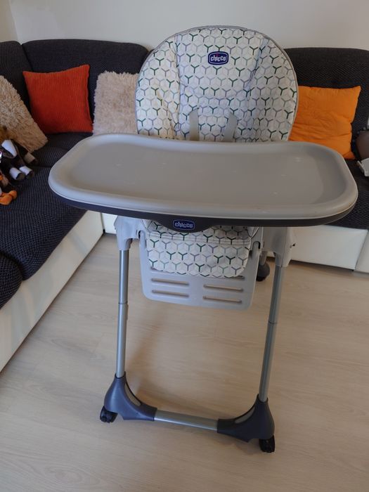 Chicco висок стол за хранене
