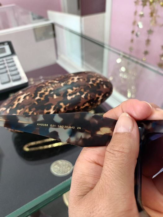 Слънчеви очила Анахикман