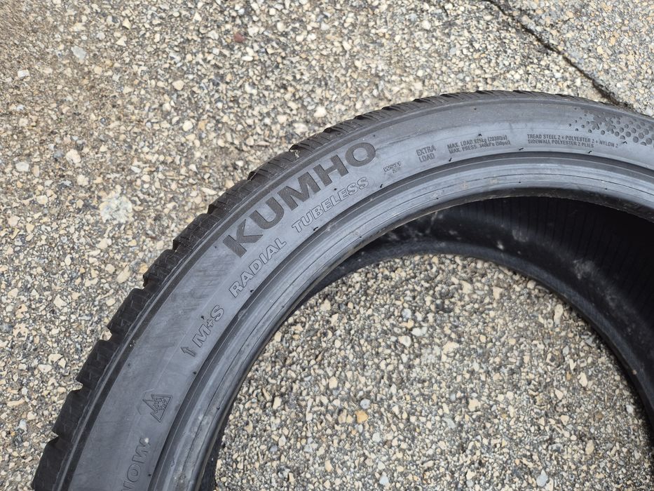 1бр. 265/40/21 Kumho Winter craft WS71 зимна гума