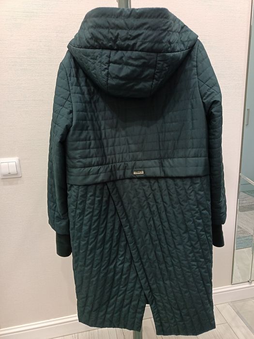 Продам женский плащ