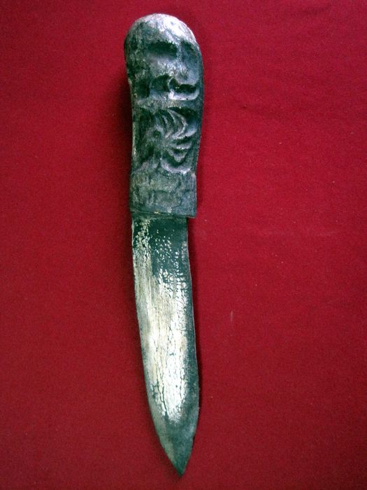 Зомби нож, кама, театрален, филмов реквизит от гума и дърво