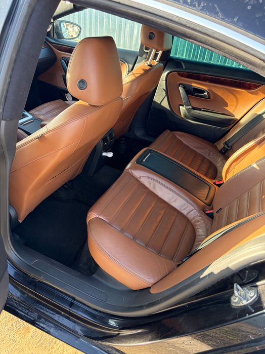 Volkswagen Passat CC 2010