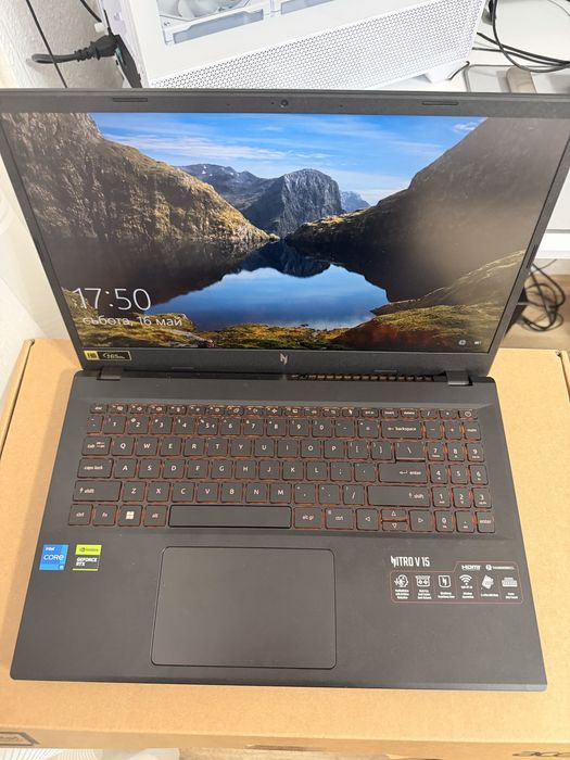 Acer Nitro V15 ANV15 15’6 RTX-4050 165Hz