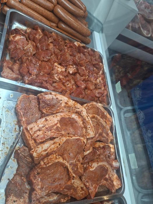 Стейки и шашлык маринованый