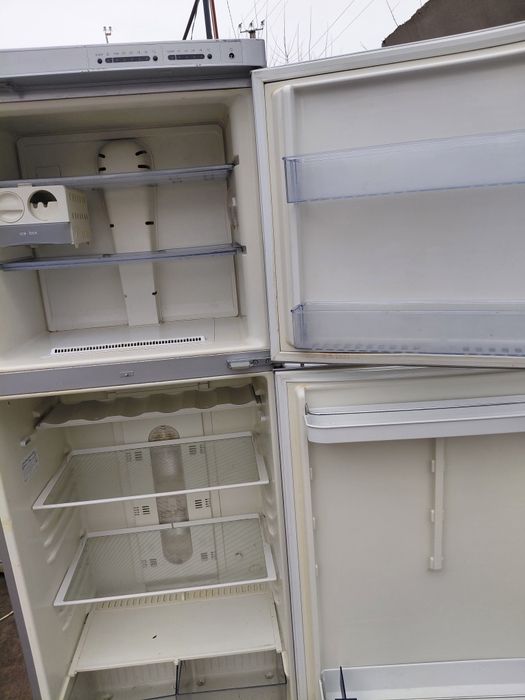 Холодильник Элджи рабочая Доставка есть