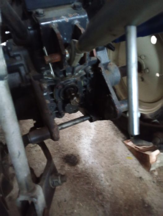 Tractor japonez ISEKI