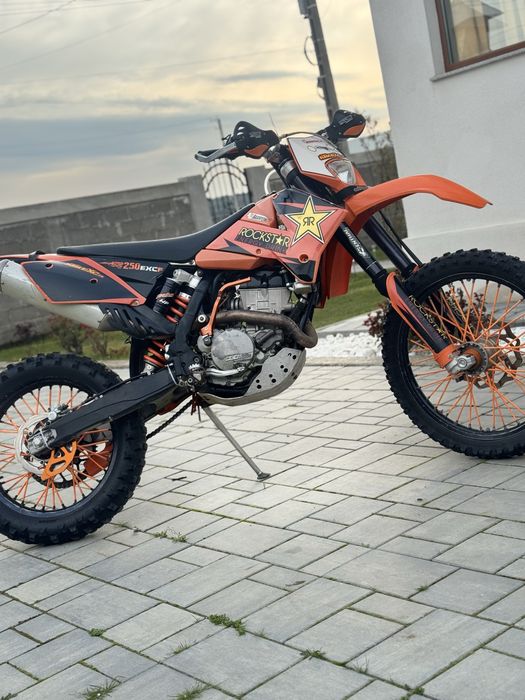 Se vinde ktm excf 250