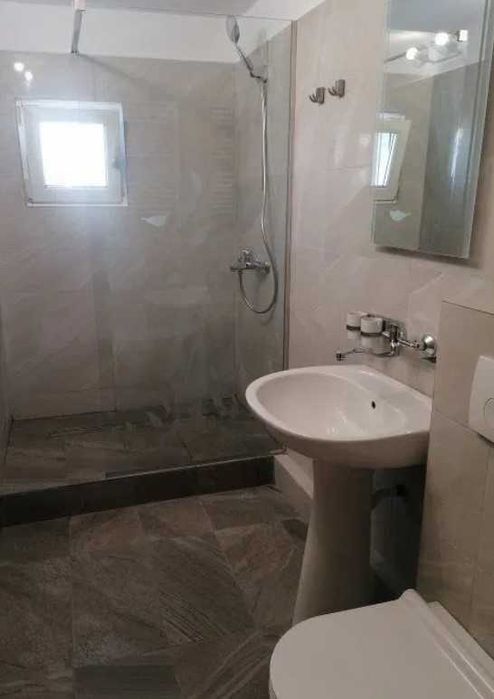 Дава се под наем Тристаен апартамент в Пловдив, Кючук Париж - 77 кв.м за 209.1 € - Снимка #4