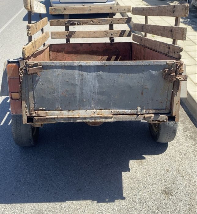 продава св ремарке