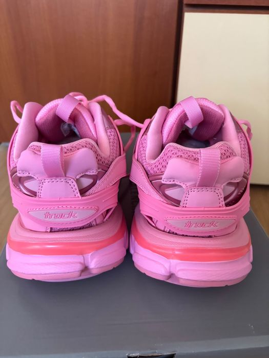 Balenciaga roz-size 37,38,39