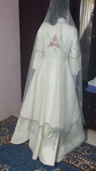 Келинлик либоси ансамбил