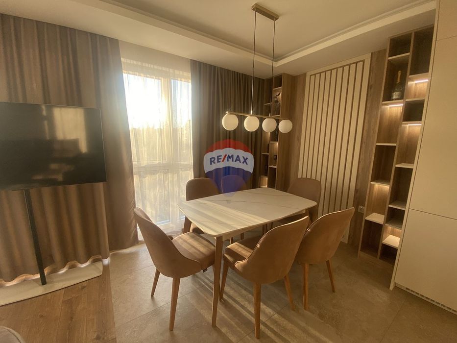 Дава се под наем Тристаен апартамент в к.к. Св.Св. Константин и Елена - 103 кв.м за 1296.42 € - Снимка #2